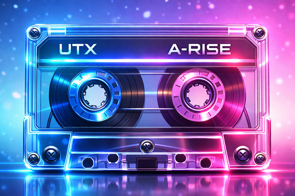 UTX学園とA-RISEをイメージしたネオンカラーのアニメ調カセットテープ
